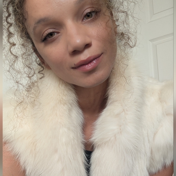 White Mink Convertible Jacket w/ Fox Trim - Picture 9 of 11